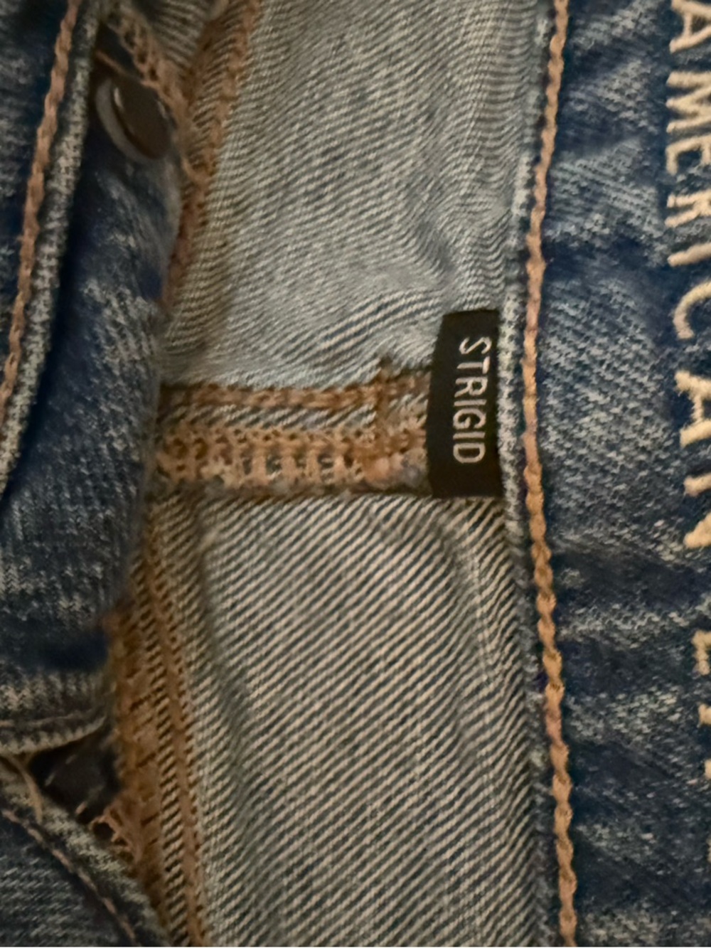 American Eagle Outfitters Distressed Light Blue Denim Jean Shorts - Picture 4 of 4
